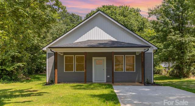 Photo of 925 4th St, Statesville, NC 28677