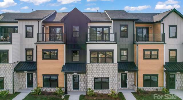 Photo of 714 Falling Oak Aly #18, Huntersville, NC 28078