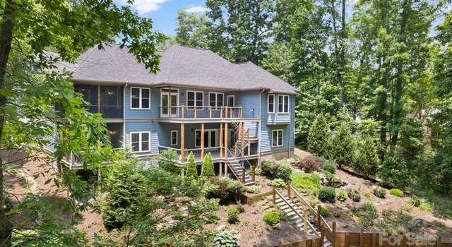 Photo of 311 Carriage Crest Dr, Hendersonville, NC 28791