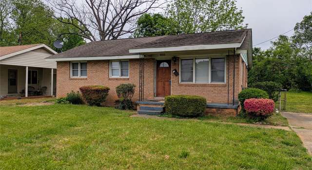 Photo of 2308 English Dr, Charlotte, NC 28216