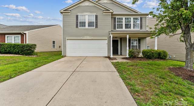 Photo of 673 Shellbark Dr, Concord, NC 28025