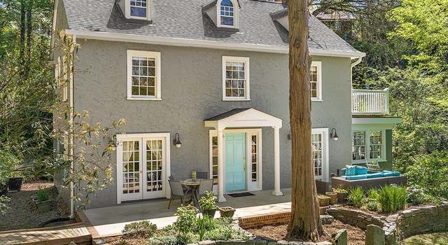 Photo of 16 Cherokee Rd, Asheville, NC 28801