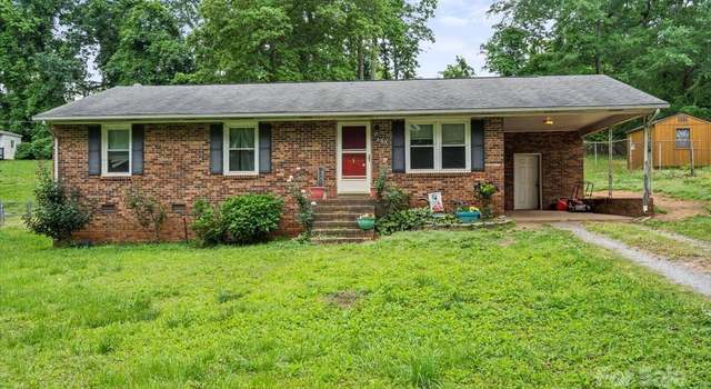 Photo of 205 Pinehurst Dr, Kings Mountain, NC 28086