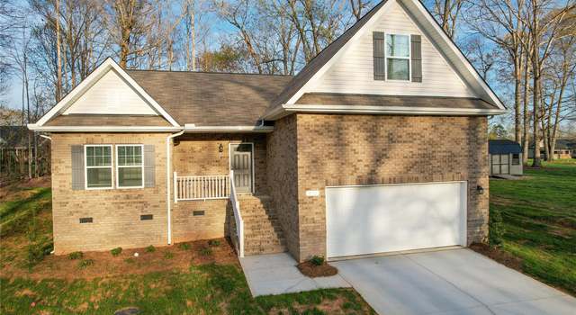 Photo of 410 Seven Springs Loop, Statesville, NC 28625