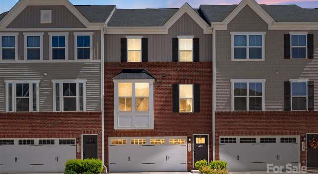 Photo of 2619 Grantham Place Dr, Fort Mill, SC 29715