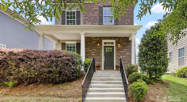 Photo of 2638 Double Oaks Rd, Charlotte, NC 28206