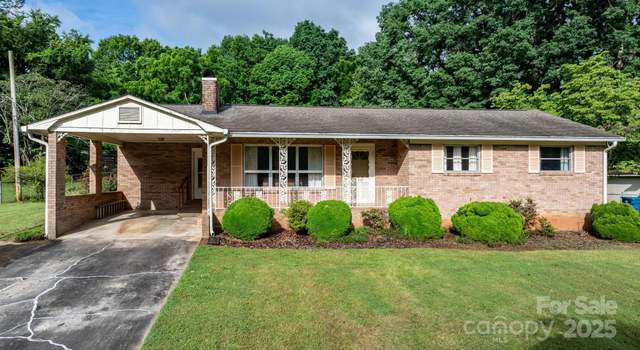 Photo of 518 W School St, Maiden, NC 28650
