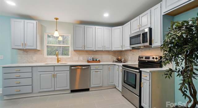 Photo of 220 E Bell St #7, Statesville, NC 28677