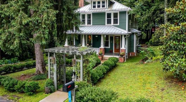 Photo of 18 Hill St, Saluda, NC 28773