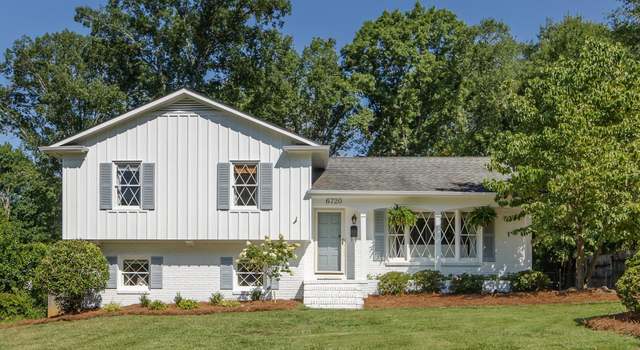 Photo of 6720 Brookmeade Dr, Charlotte, NC 28226