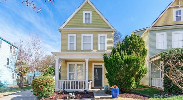 Photo of 1246 Rising Oak Dr, Charlotte, NC 28206