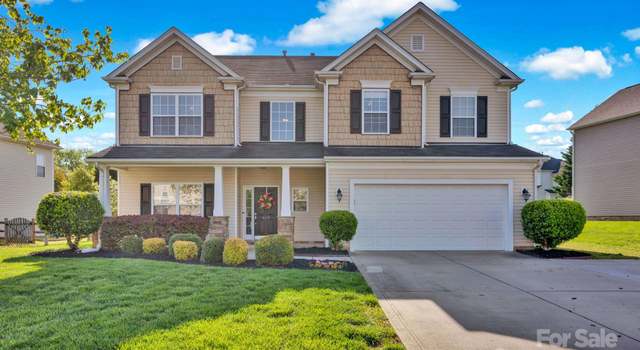 Photo of 6115 The Meadows Ln, Harrisburg, NC 28075