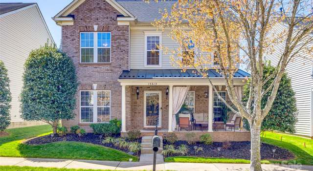 Photo of 15613 Troubadour Ln, Huntersville, NC 28078