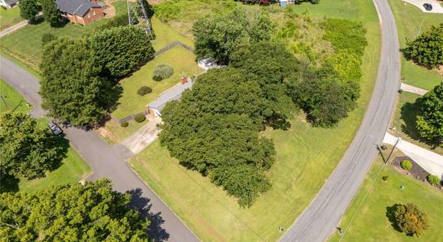 Photo of 981 Ragin Ln, Rock Hill, SC 29732