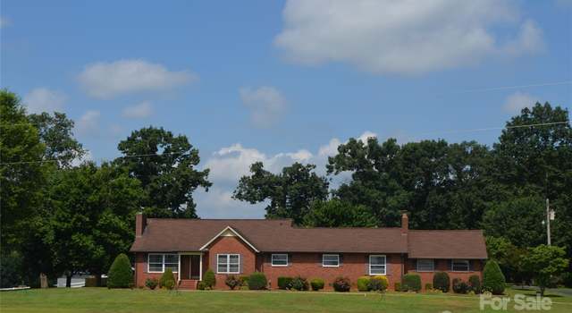 Photo of 1474 Paynes Dairy Rd, Taylorsville, NC 28681