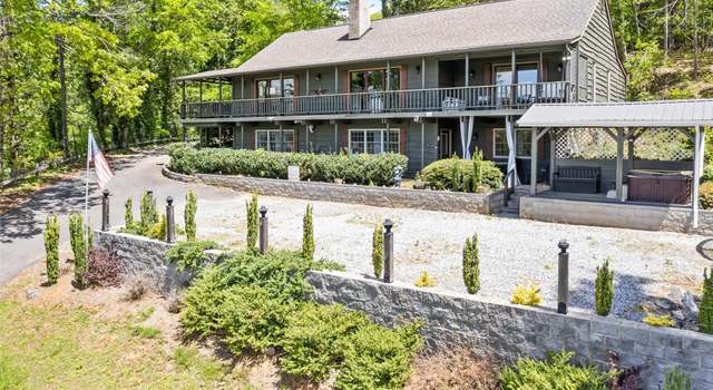 Photo of 62 Cosmic Ln, Waynesville, NC 28786