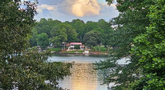 Photo of 7365 Gabriel St, Sherrills Ford, NC 28673