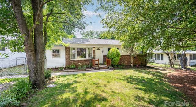 Photo of 189 Onteora Blvd, Asheville, NC 28803