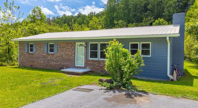 Photo of 285 Painter Rd S, Cullowhee, NC 28723