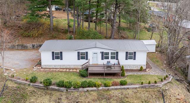Photo of 18 Brookside St, Clyde, NC 28721