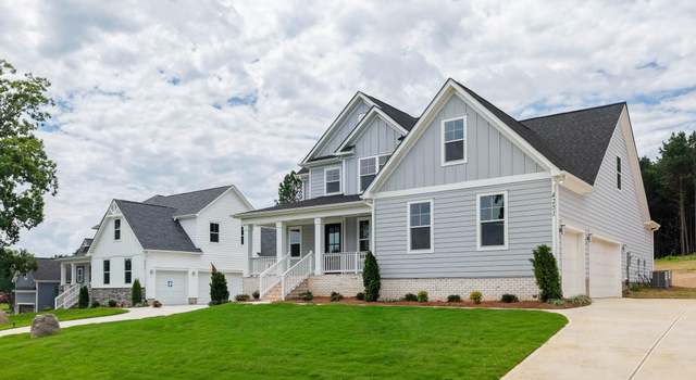 Photo of 4251 Candlewood Dr, Sherrills Ford, NC 28673