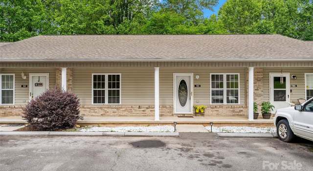 Photo of 160 Whispering Pines Dr #160, Marion, NC 28752