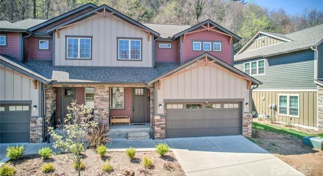 Photo of 521 Sweet Birch Park Ln, Black Mountain, NC 28711