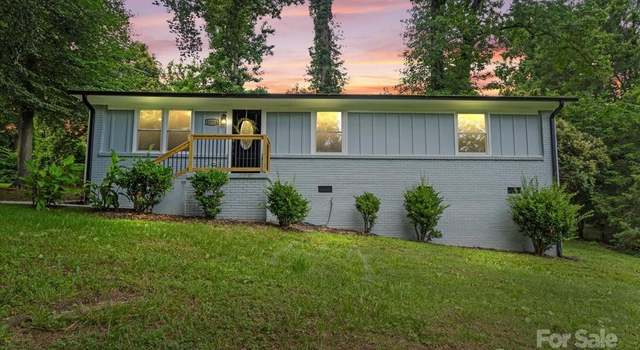 Photo of 10514 Harbor Dr, Charlotte, NC 28214