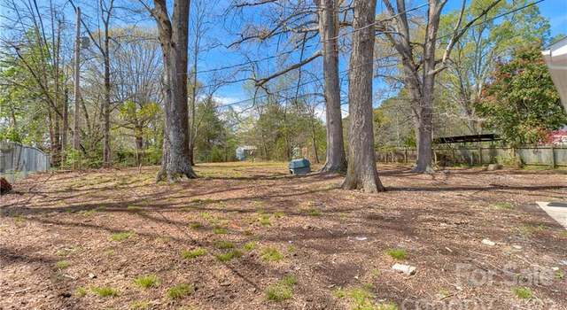 Photo of 220 Coggins Ave, Albemarle, NC 28001