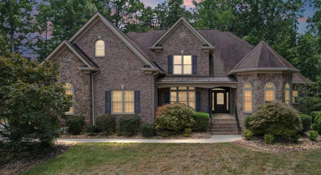 Photo of 3925 Hounslow Ln, Harrisburg, NC 28075