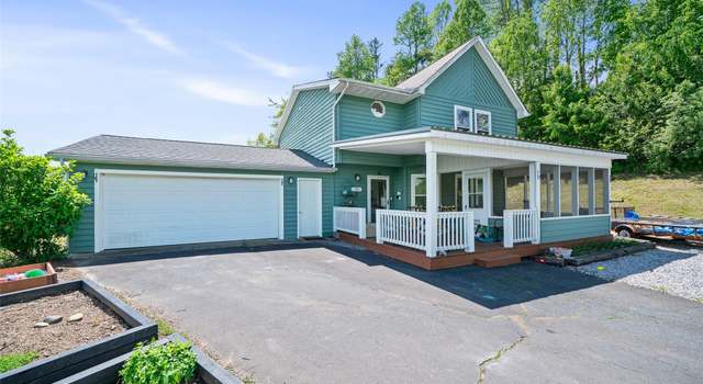 Photo of 48 Meadowlark Ln, Spruce Pine, NC 28777