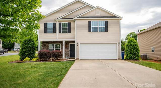 Photo of 111 Quail Springs Rd, Statesville, NC 28677