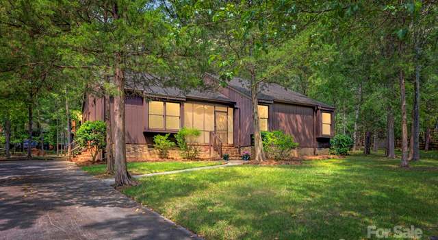 Photo of 7904 Deep Hollow Ct, Charlotte, NC 28226