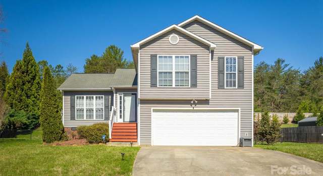 Photo of 106 S River Glen Dr, Morganton, NC 28655