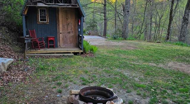 Photo of 169 Sandalwood Dr, Whittier, NC 28789