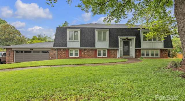 Photo of 4935 Kennedy St, Hickory, NC 28602