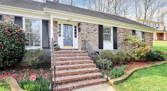 Photo of 3828 Chandworth Rd, Charlotte, NC 28210