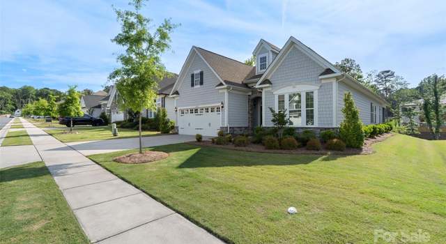 Photo of 14531 Crosswater Ln, Charlotte, NC 28278