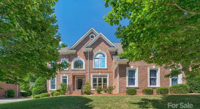 Photo of 7404 Stonehaven Dr, Waxhaw, NC 28173
