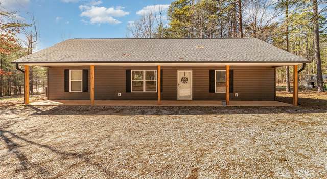 Photo of 1420 Smith Woods Ln, Hickory Grove, SC 29717