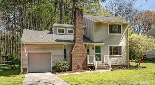 Photo of 8224 Park Vista Cir, Charlotte, NC 28226
