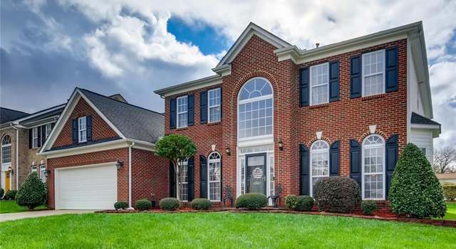 Photo of 11025 Amherst Glen Dr, Charlotte, NC 28213