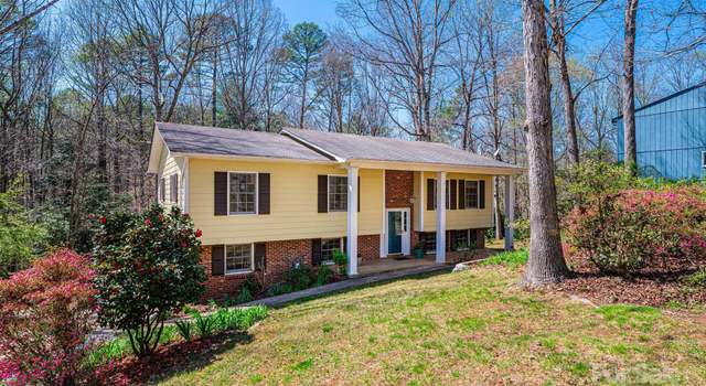 Photo of 5451 Gunpowder Dr, Hickory, NC 28601