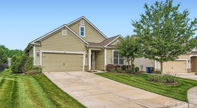 Photo of 125 Rosebay Dr, Mooresville, NC 28117