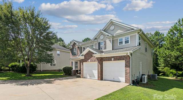 Photo of 822 S Edisto River Dr, Roebuck, SC 29376
