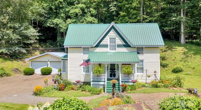 Photo of 665 Upper Pig Pen Rd, Green Mountain, NC 28740