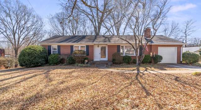 Photo of 614 Hillhaven Dr, Winston Salem, NC 27107