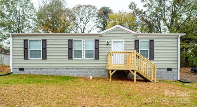 Photo of 607 Stewart Ct, Statesville, NC 28677
