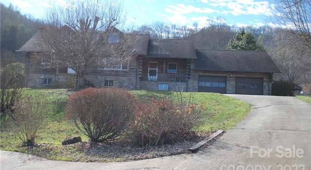 Photo of 505 Smokey Cove Rd, Canton, NC 28716