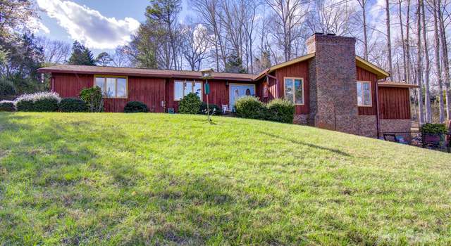 Photo of 304 Honeysuckle Dr, Rutherfordton, NC 28139
